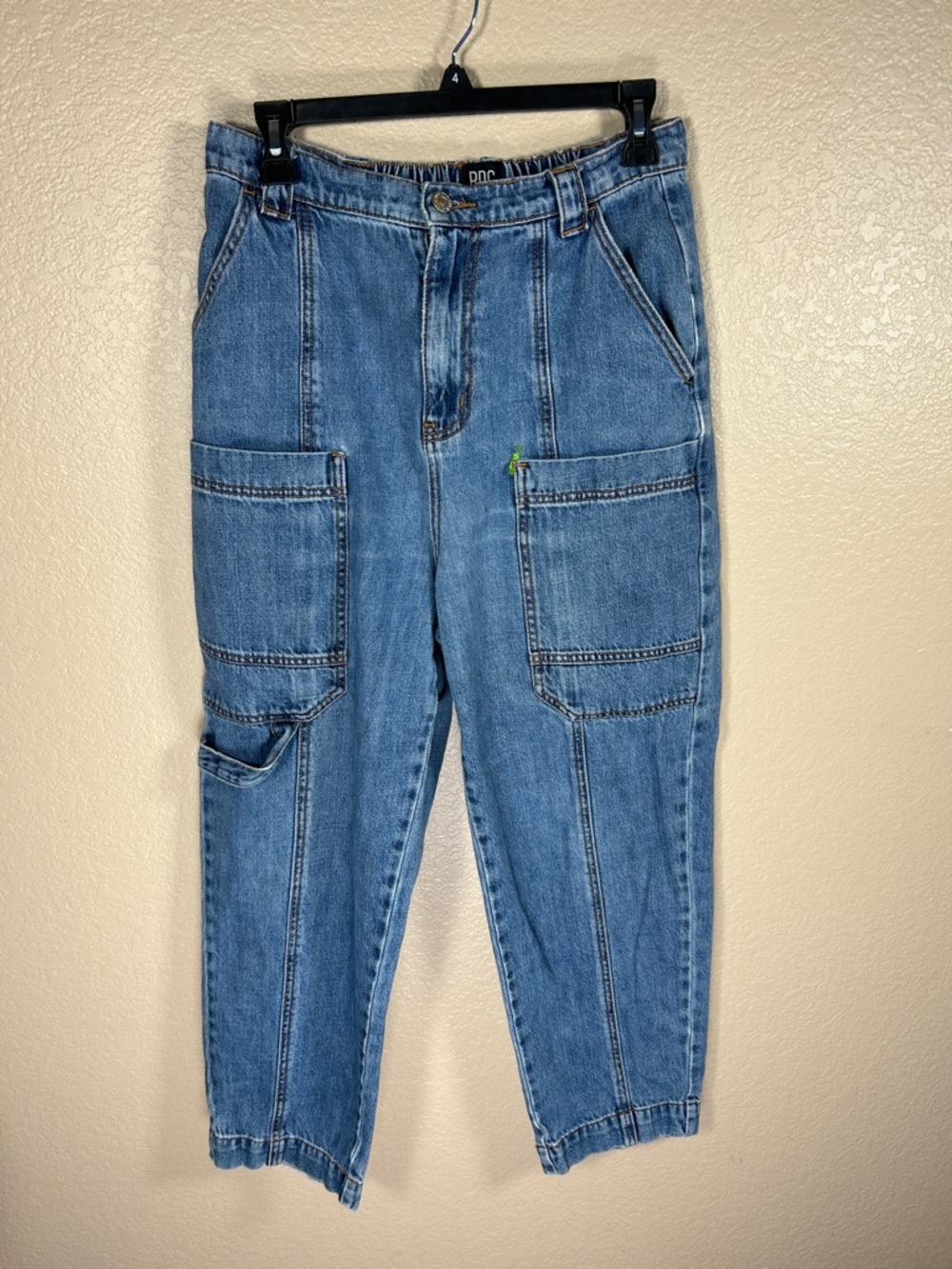 BDG Urban Outfitters High-Waisted Utility Cargo Jeans Size 8